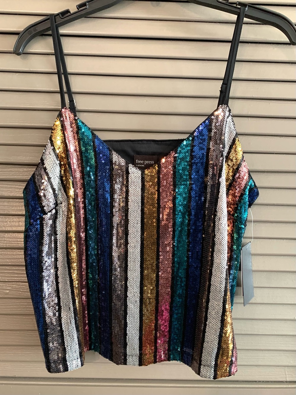 Free Press Multicolor Sparkling Sequined Camisole Top. Size M. nwt
